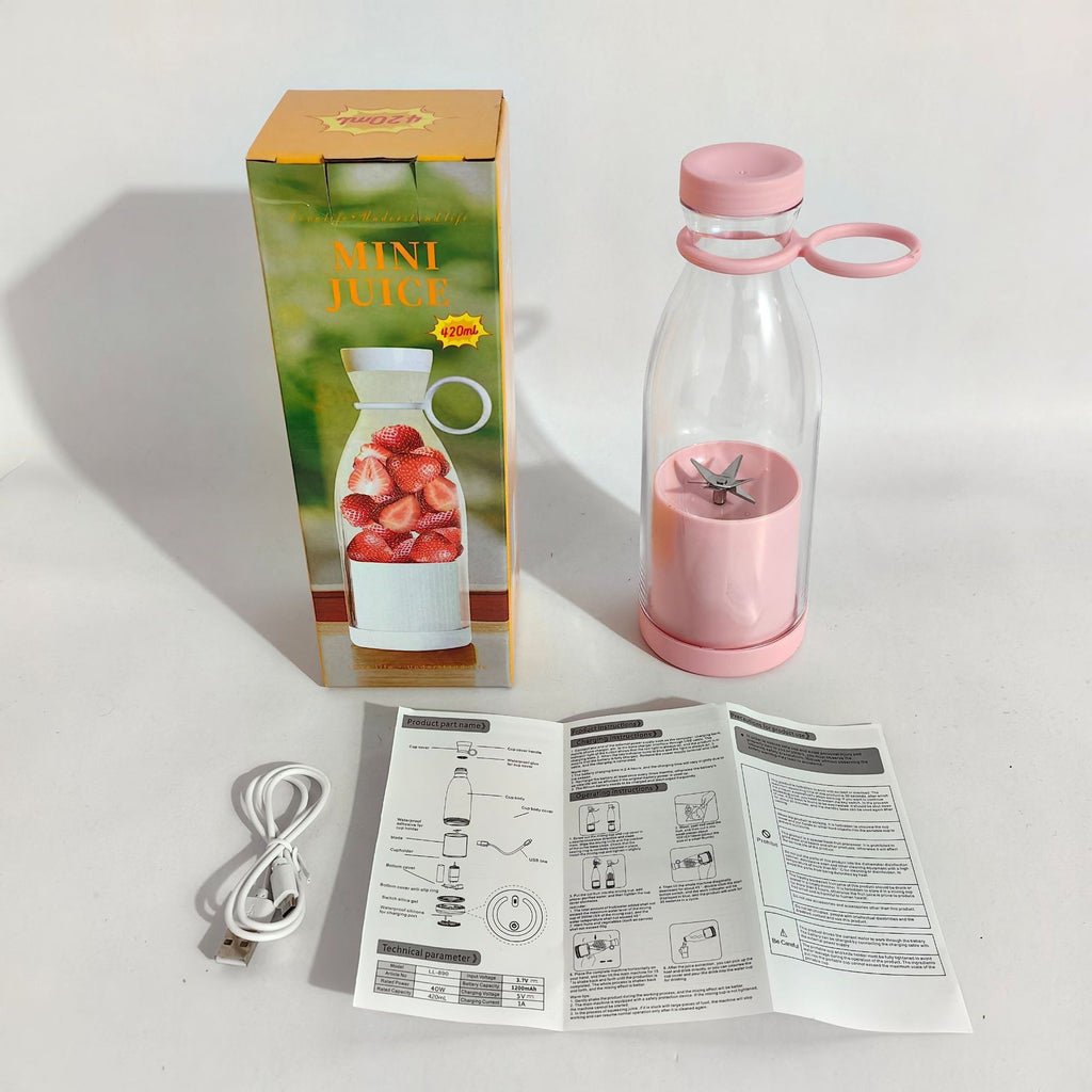 Portable household mini juicer