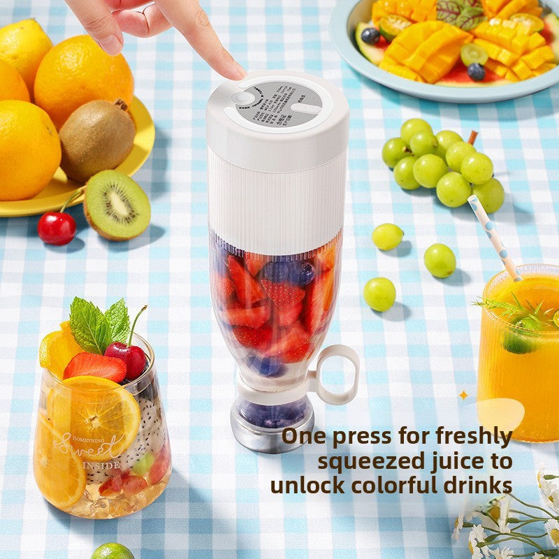 Portable household mini juicer